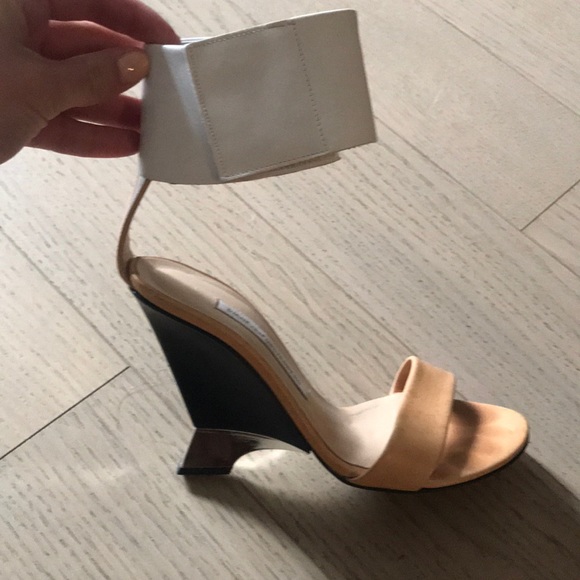 DVF Summer Fashion Heels - Picture 1 of 5